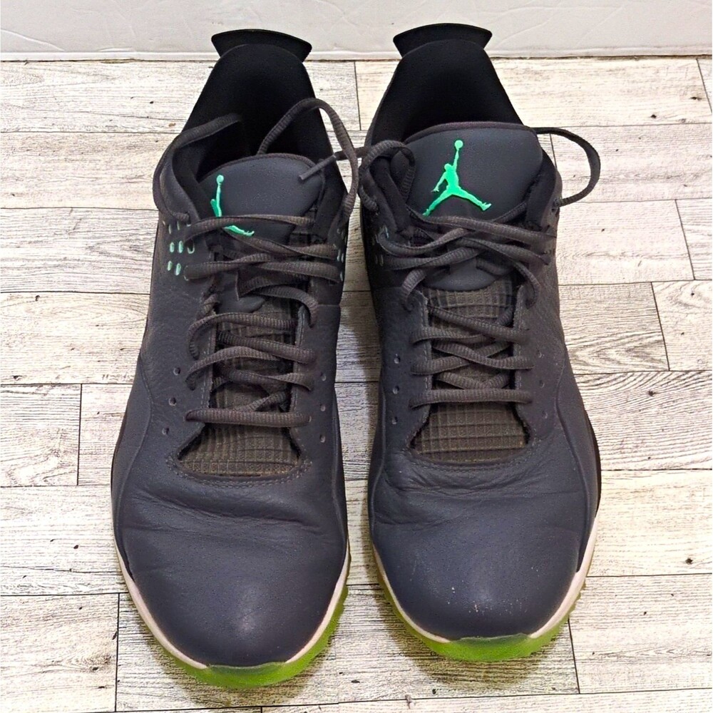 Jordan ADG 3 Men’s Low Top Golf Sneakers Lace-Up Dark Grey Green Glow CW7242-002